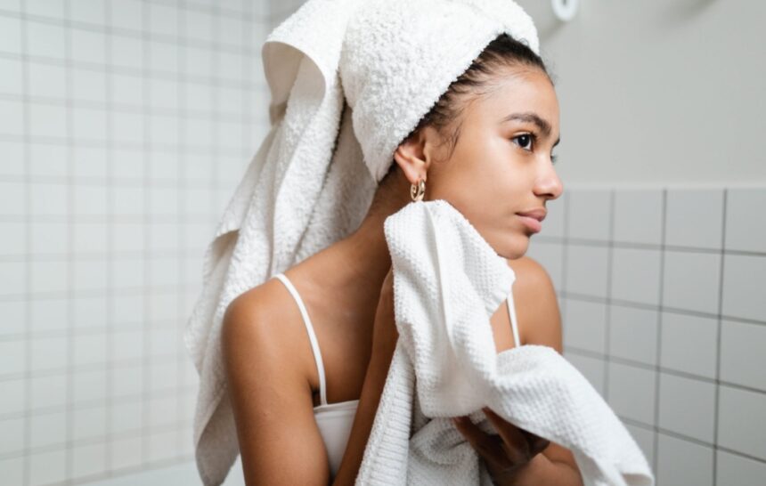 mascarilla Esta mascarilla disimulará tu careto de resaca y cuesta poco más de 1 €