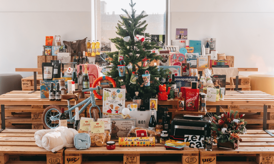La gran cesta de Navidad de zerca! contiene 2.000 € en premios de más de 60 tiendas