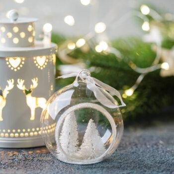 Decoración Navidad estilo nórdico en color blanco